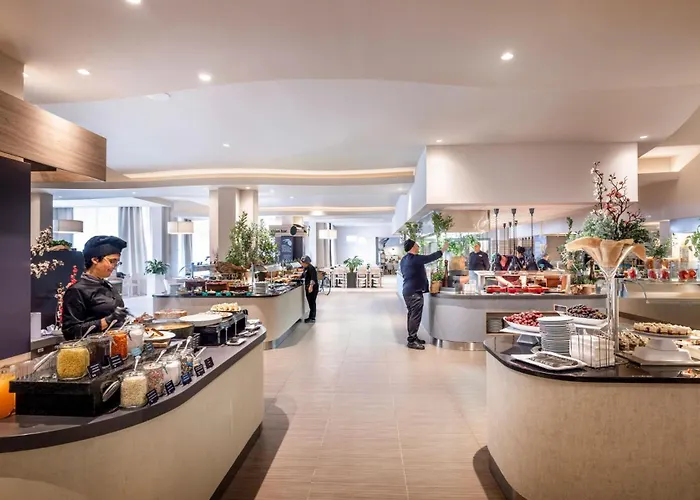 Ξενοδοχείο Valamar Parentino 4*