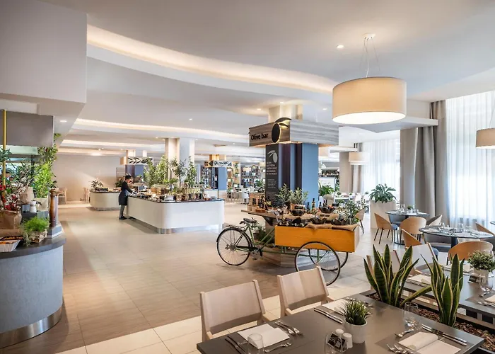 Valamar Parentino 4*