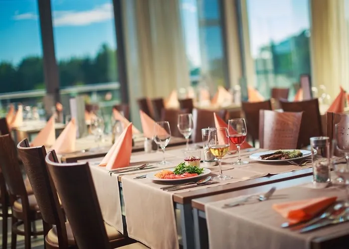 Готель Valamar Parentino 4*