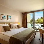 فندق Valamar Parentino 4*